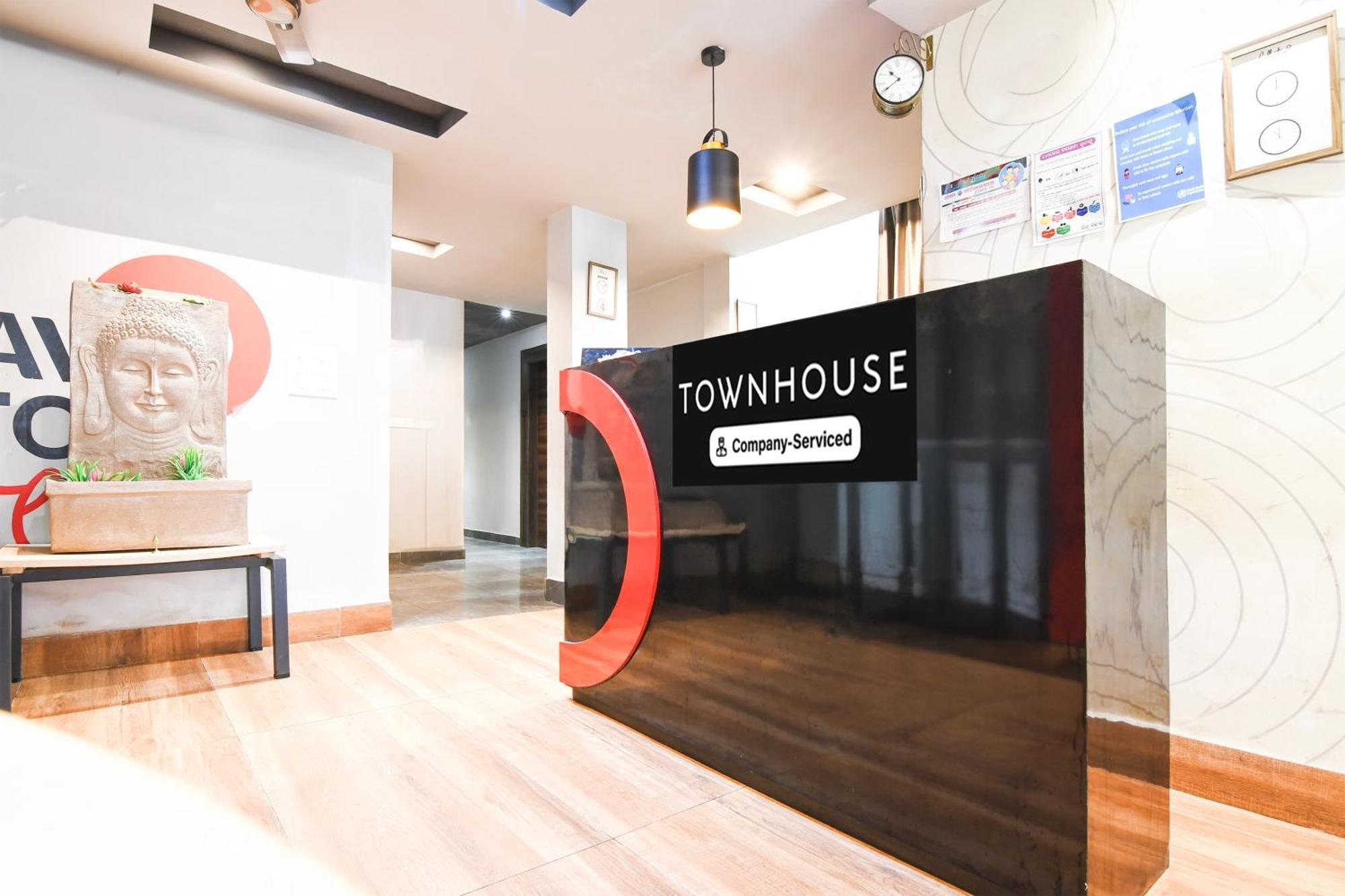 Super Townhouse Chandrasekharpur Bhubaneswar Exterior photo